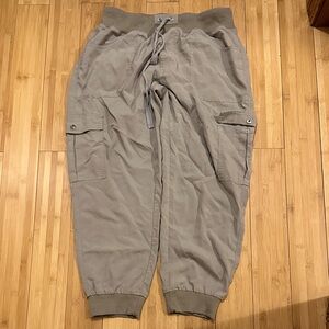 Gray Cargo Loose Pants